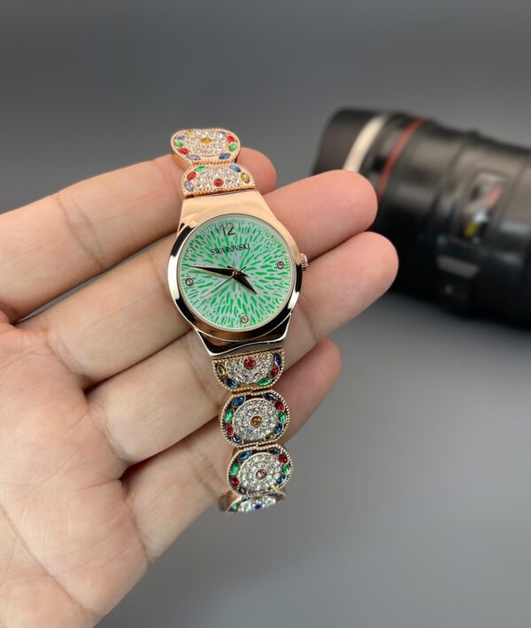 SWAROVSKI Generic