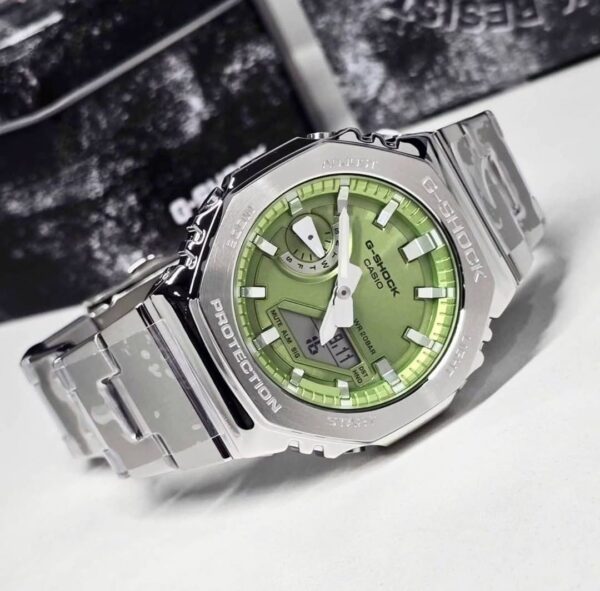 G-Shock GM-2110D -Generic